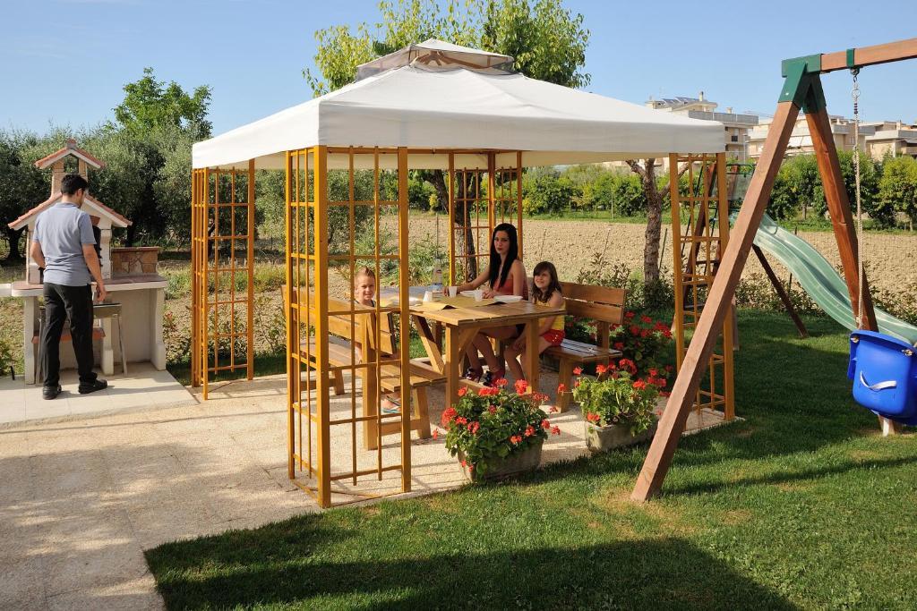 אלבה אדריאטיקה Hotel Lidia מראה חיצוני תמונה