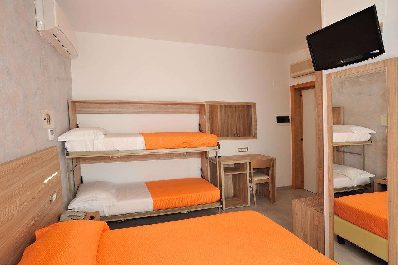 אלבה אדריאטיקה Hotel Lidia מראה חיצוני תמונה